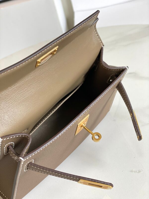 19cm Classic Bags