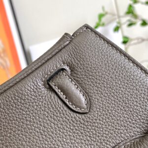 25 30 35 Fashion Classic Handmade Cowhide Bag