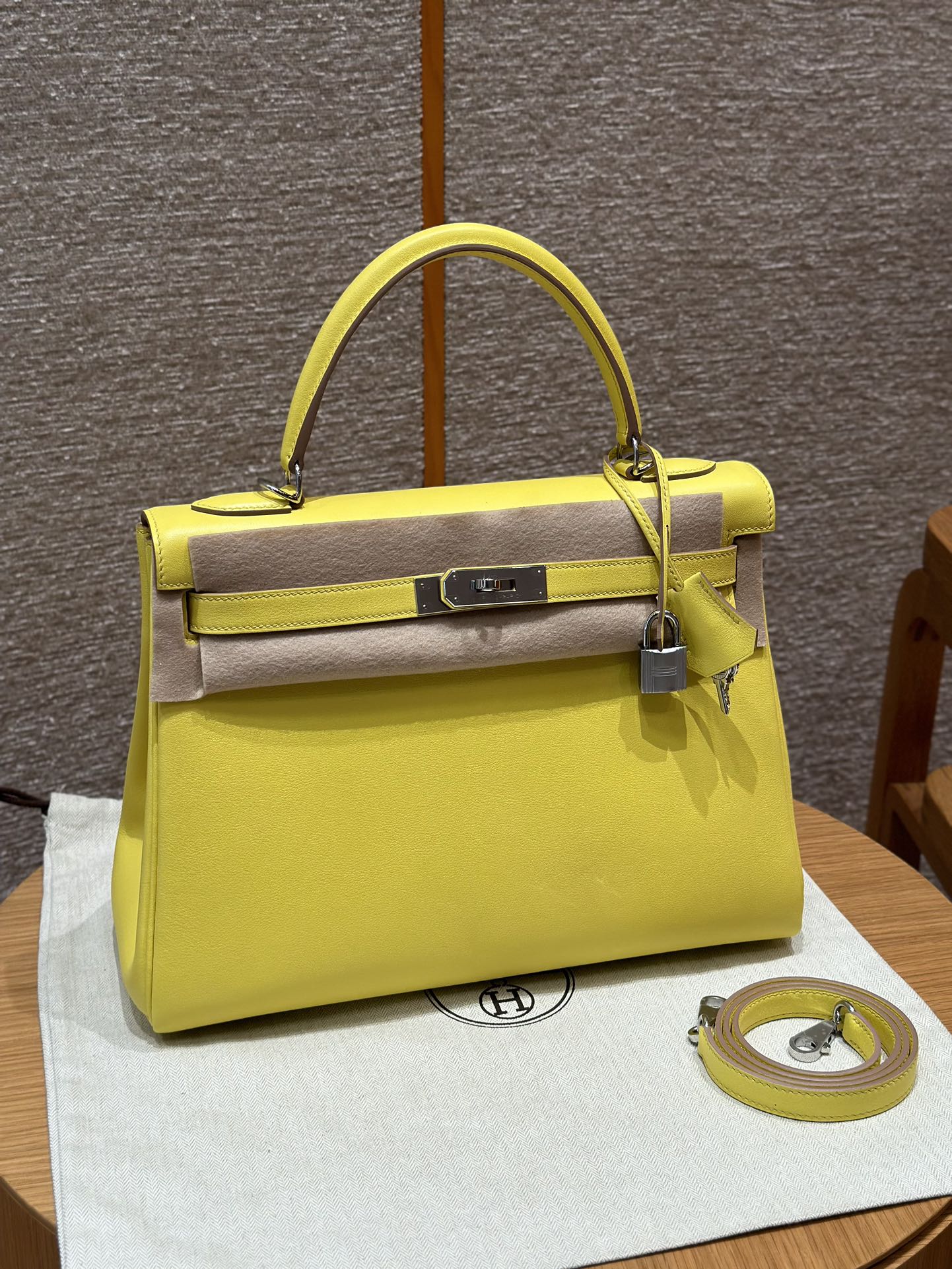 Fashion classic handmade bags