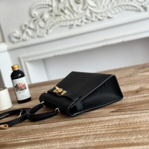 Hand-sewn Wax Thread Bag