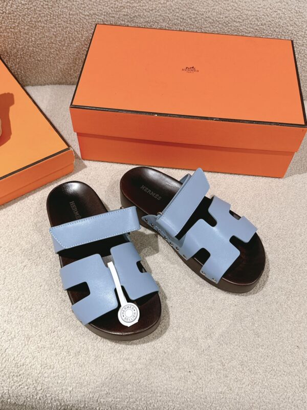 Classic Clogs Leather Sandals