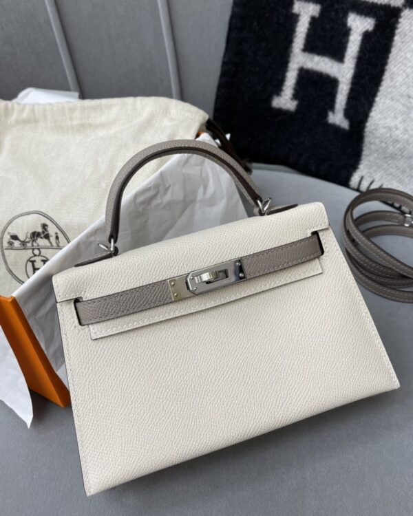 21cm-25cmColorblock Classic Bag