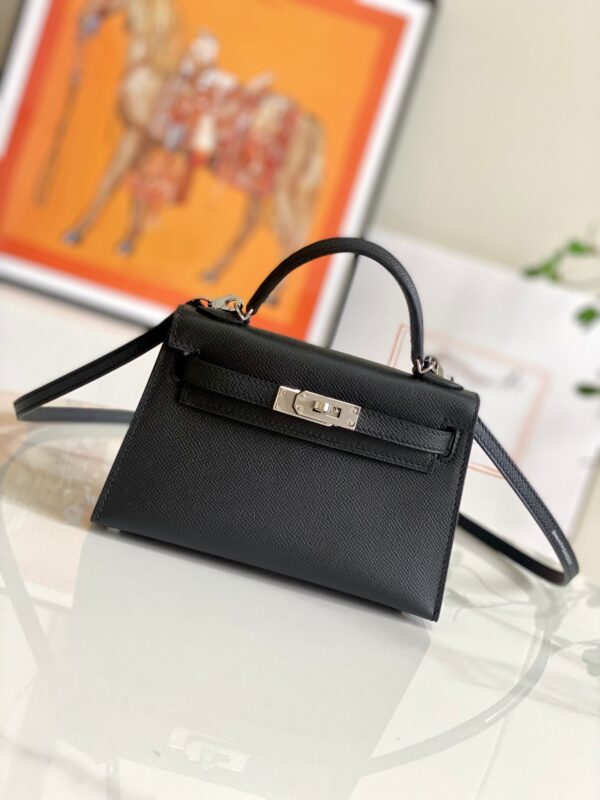 19cm Classic Bags