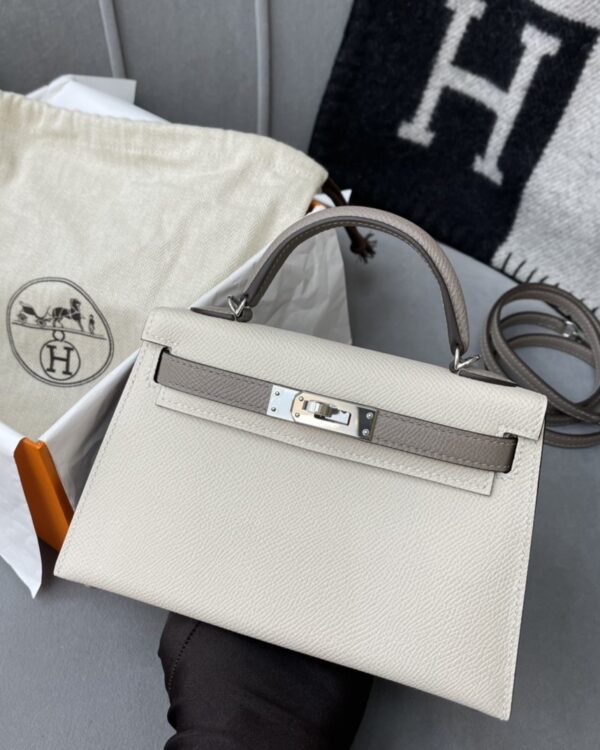 21cm-25cmColorblock Classic Bag