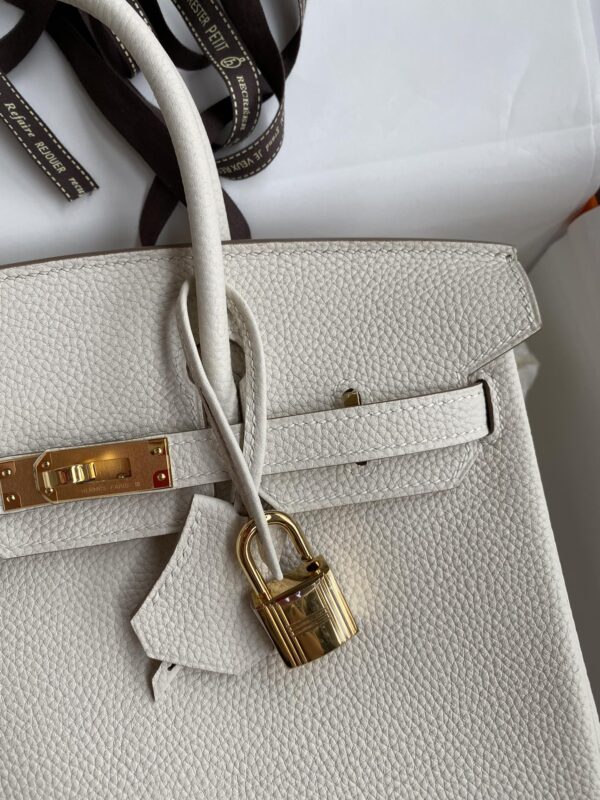 25 30 35 Fashion Classic Handmade Cowhide Bag