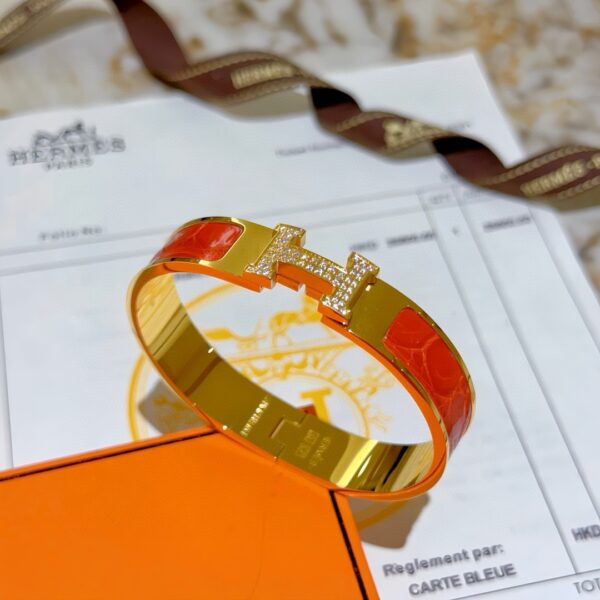 Genuine Crocodile Leather Fashion Bracelet