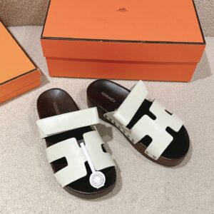 Classic Clogs Leather Sandals