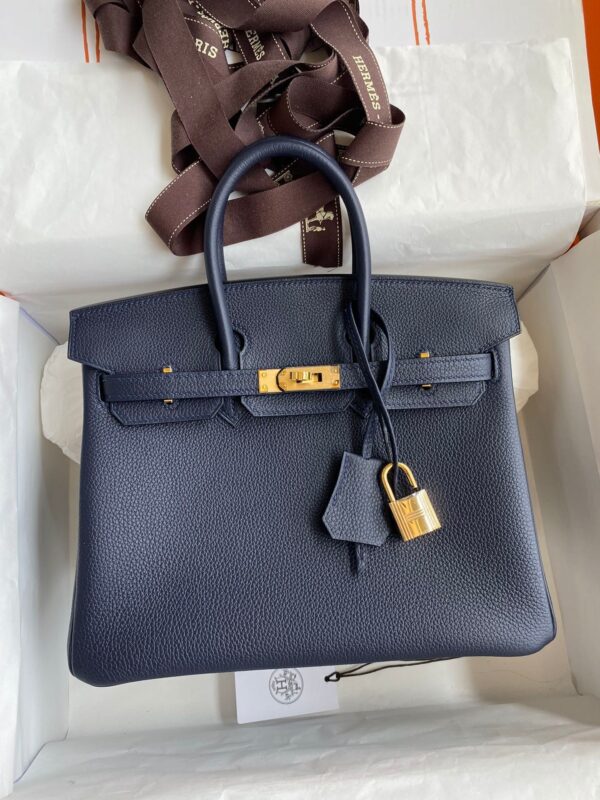 25 30 35 Fashion Classic Handmade Cowhide Bag