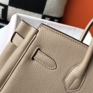 25 30 35 Fashion Classic Handmade Cowhide Bag
