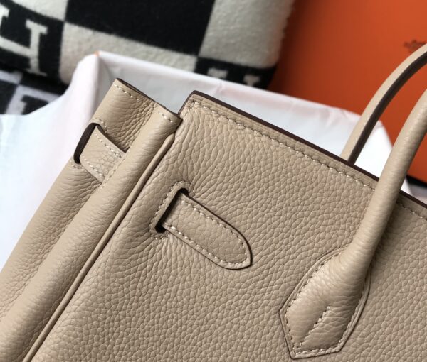 25 30 35 Fashion Classic Handmade Cowhide Bag