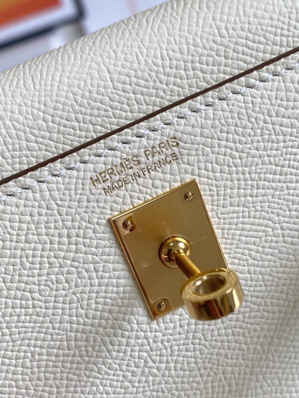 19cm Classic Bags