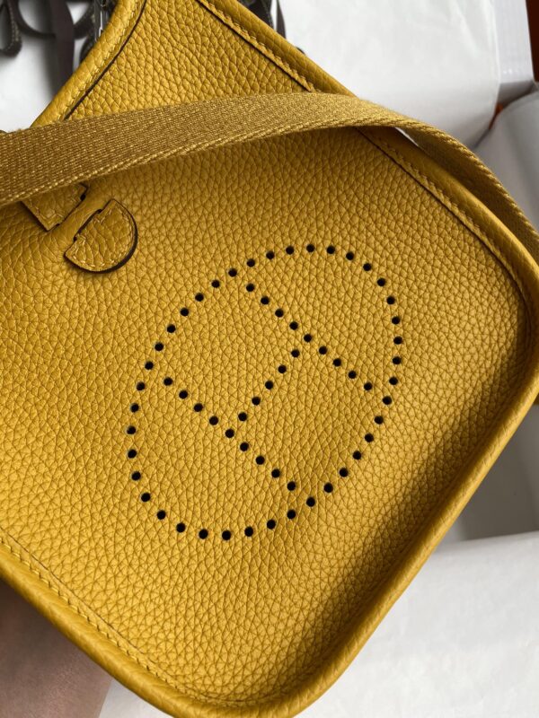 17cm 29cm Classic Bag