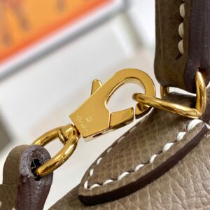 19cm Classic Bags