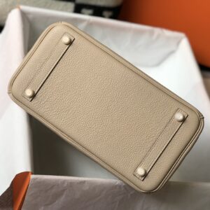 25 30 35 Fashion Classic Handmade Cowhide Bag