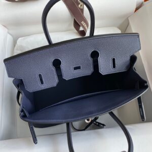 25 30 35 Fashion Classic Handmade Cowhide Bag
