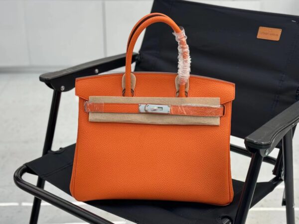 25 30 35 Fashion Classic Handmade Cowhide Bag