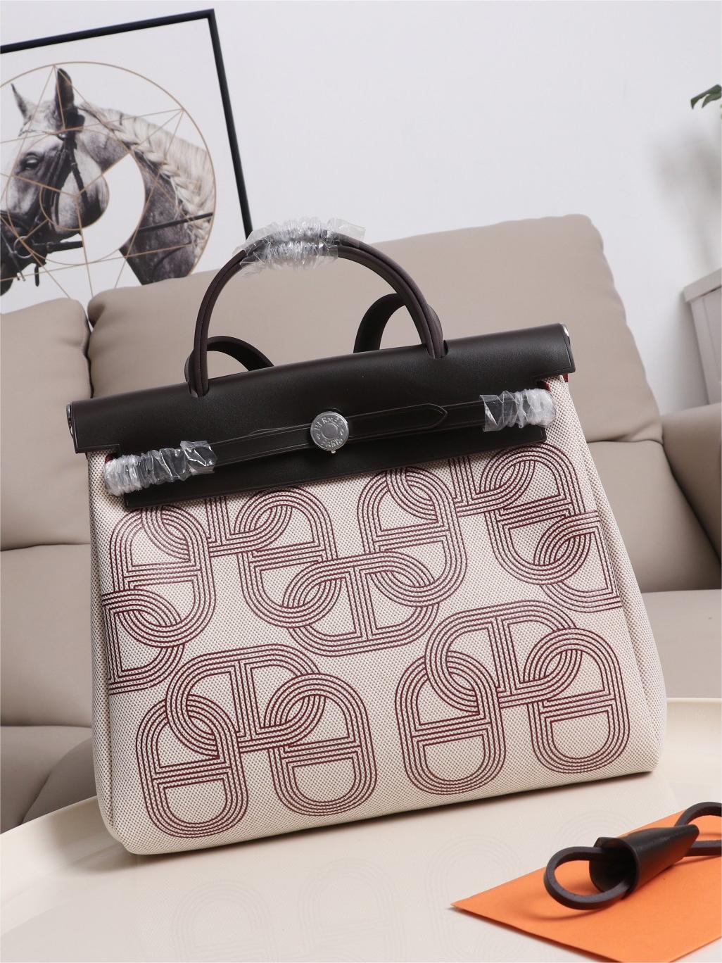 HClassic Bags