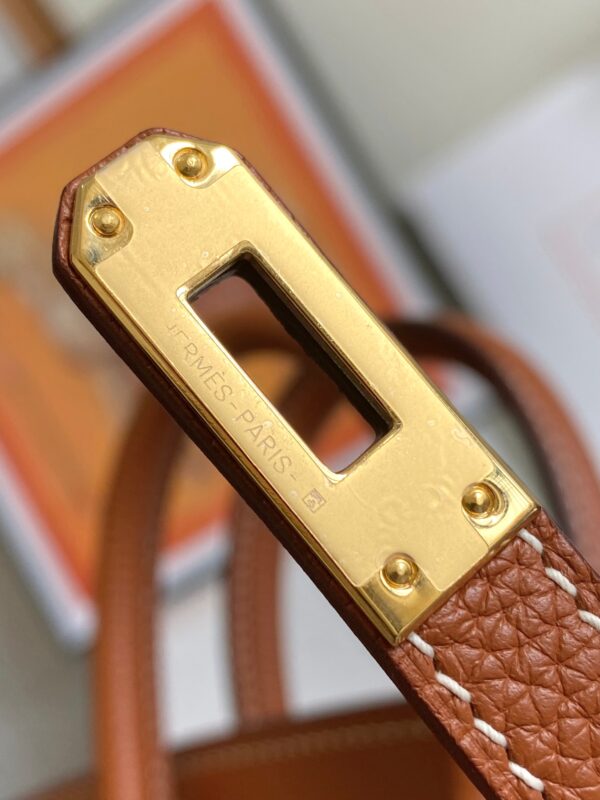 25 30 35 Fashion Classic Handmade Cowhide Bag