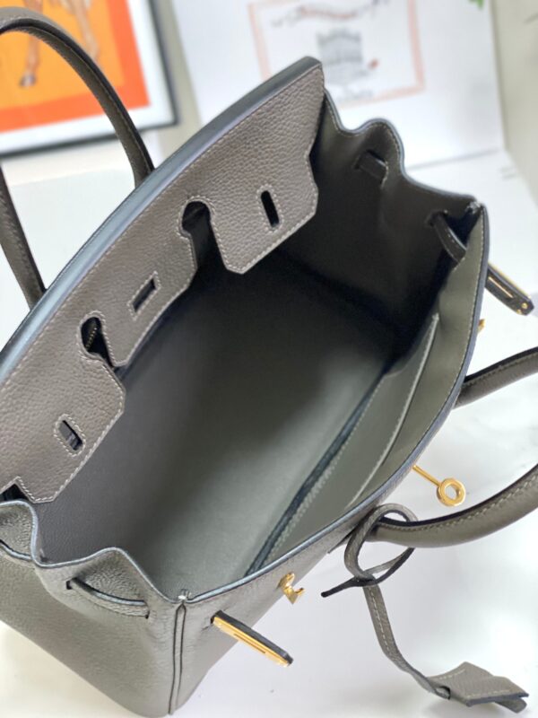 25 30 35 Fashion Classic Handmade Cowhide Bag