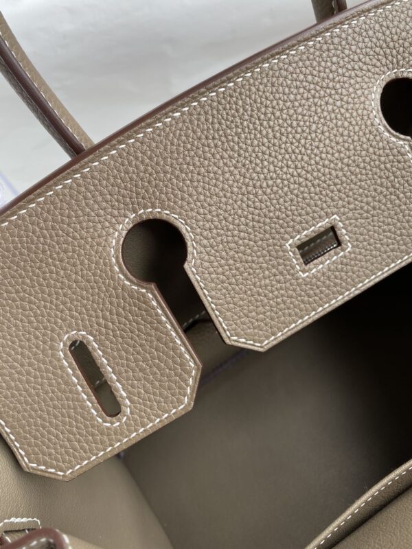 25 30 35 Fashion Classic Handmade Cowhide Bag