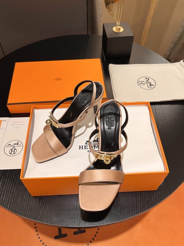 9cm Classic high heels