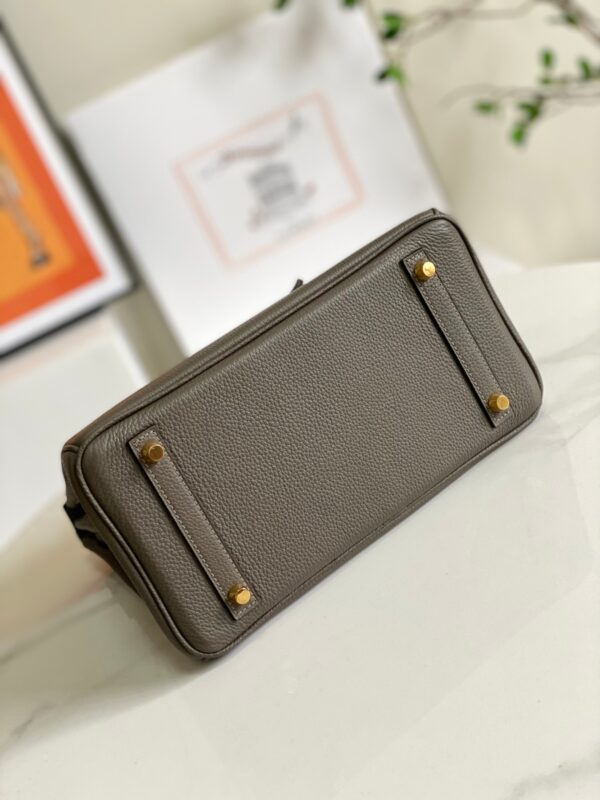 25 30 35 Fashion Classic Handmade Cowhide Bag