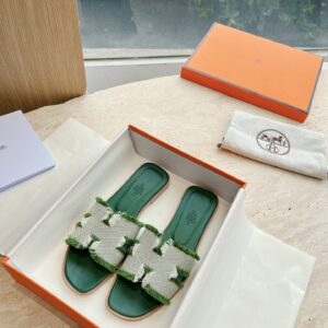 Classic shoes