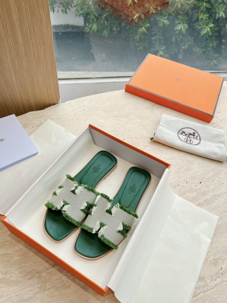 Classic shoes
