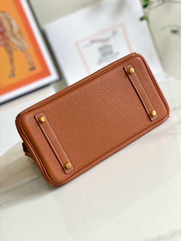 25 30 35 Fashion Classic Handmade Cowhide Bag