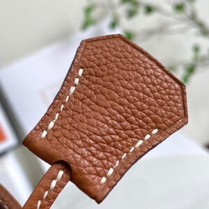25 30 35 Fashion Classic Handmade Cowhide Bag