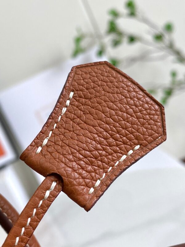 25 30 35 Fashion Classic Handmade Cowhide Bag