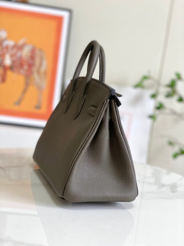 25 30 35 Fashion Classic Handmade Cowhide Bag