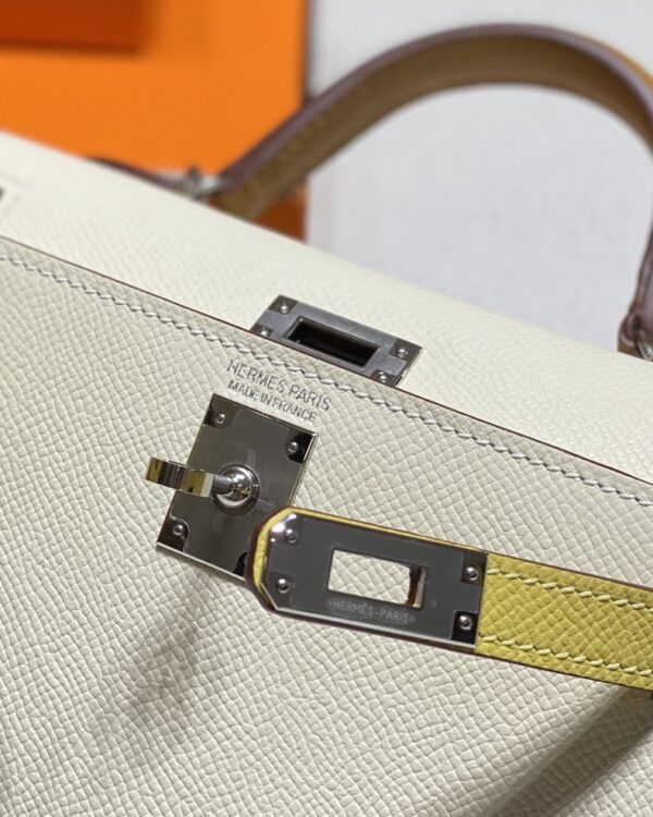 21cm-25cmColorblock Classic Bag