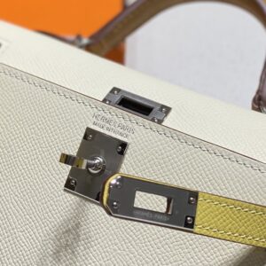 21cm-25cmColorblock Classic Bag