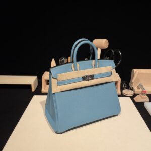 25 30 35 Fashion Classic Handmade Cowhide Bag