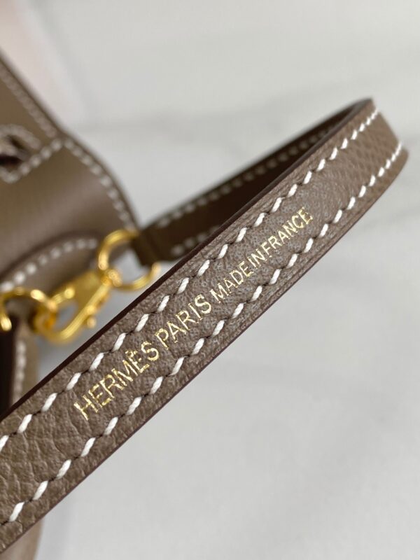 19cm Classic Bags