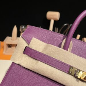 25 30 35 Fashion Classic Handmade Cowhide Bag