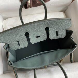25 30 35 Fashion Classic Handmade Cowhide Bag