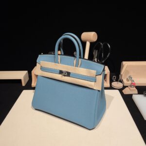 25 30 35 Fashion Classic Handmade Cowhide Bag
