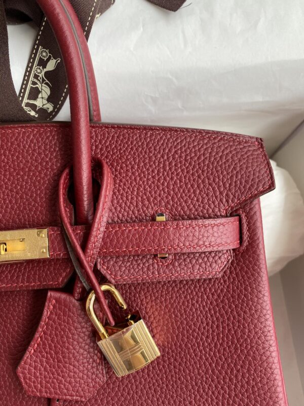 25 30 35 Fashion Classic Handmade Cowhide Bag