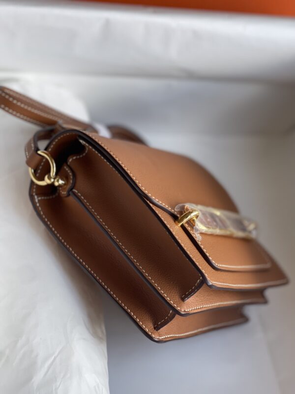 19cm Classic Bags