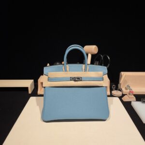 25 30 35 Fashion Classic Handmade Cowhide Bag