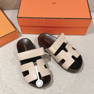 Classic Clogs Leather Sandals