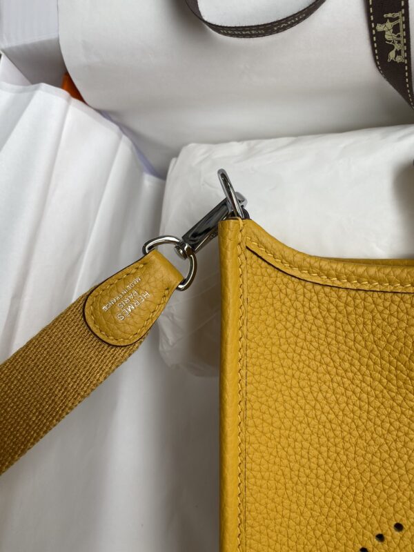 17cm 29cm Classic Bag
