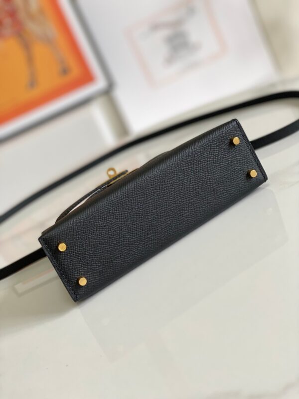 19cm Classic Bags