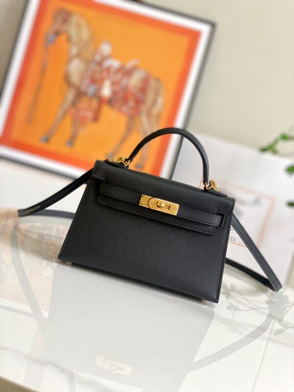 19cm Classic Bags