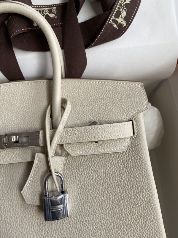 25 30 35 Fashion Classic Handmade Cowhide Bag
