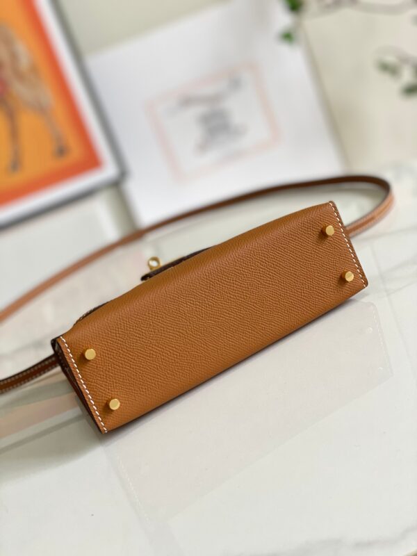 19cm Classic Bags