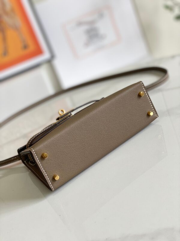 19cm Classic Bags
