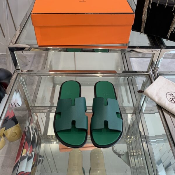 Classic Fashion Leather Slipper Sandals